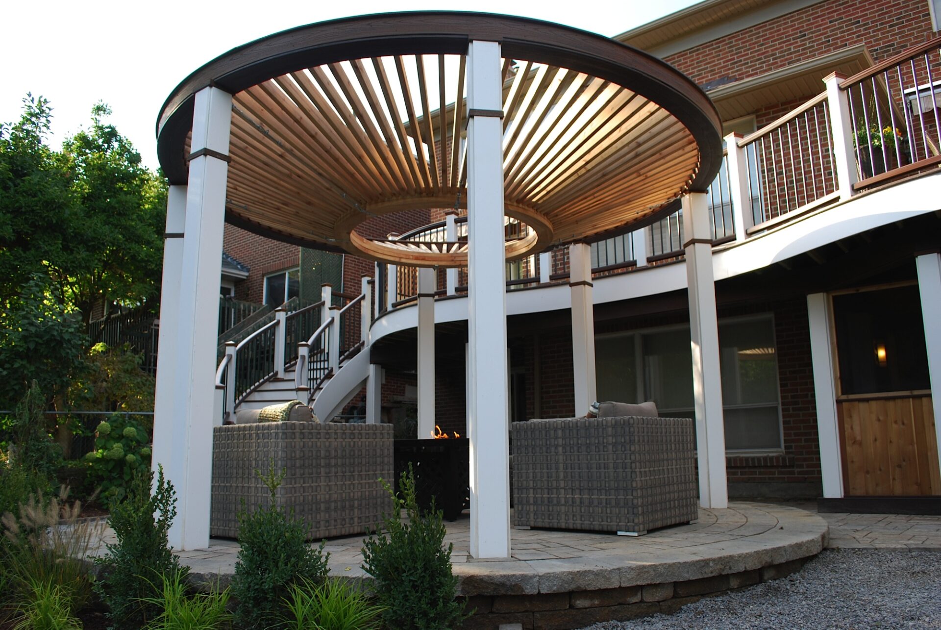 7 Under-Deck Privacy Ideas to Make Your Space Secluded - Trex RainEscape, image size:1920x1285